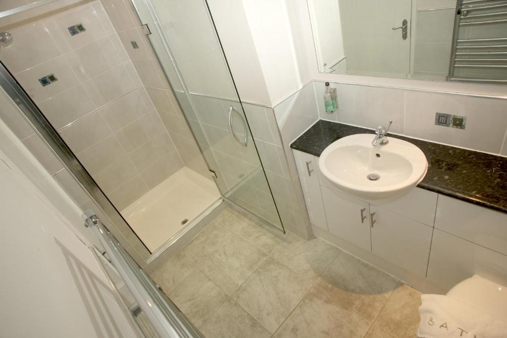 Cliff Lawn Hotel Leeds  Zimmer foto